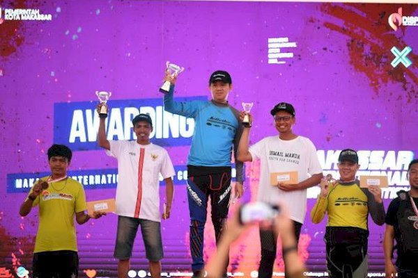 Ismail Manda Borong 3 Gelar di Makassar Internasional Jetski Competiton 2023