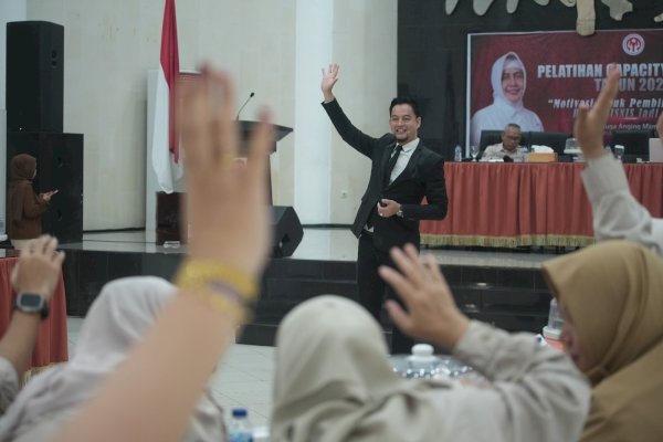 VIDEO: Pelatihan Capacity Building oleh Dekranasda Makassar
