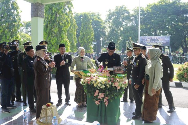 Pj Bupati Takalar Setiawan Hadiri Upacara Peringatan HUT Ke-78 TNI