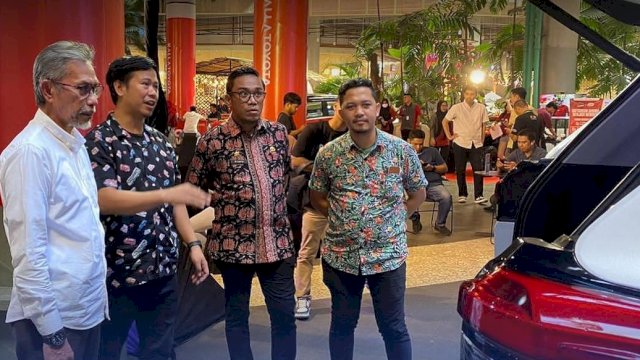 Kabid Usaha Perdagangan Disdag Hadiri Opening Public Display Merdeka Auto Show by Kalla Toyota
