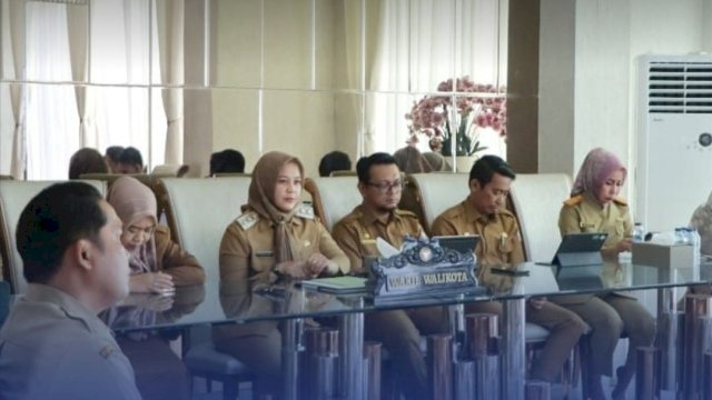 Arlin Ariesta Dampingi Wawali Famawati Rusdi dalam Rakor Pengendalian Inflasi Bersama Kemendagri