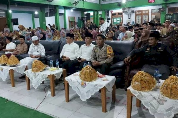 Aminuddin Hadiri Tablig Akbar yang Dipimpin Ustadz Das’ad Latif