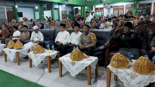 Aminuddin Hadiri Tablig Akbar yang Dipimpin Ustadz Das’ad Latif