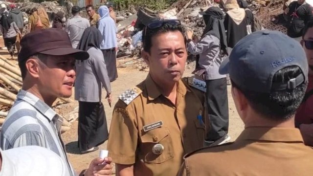 Camat Mariso Turut Dampingi Team Kementerian PUPR Lakukan Monitoring