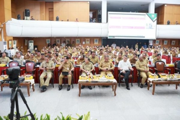 Pj. Bupati Takalar Setiawan Hadiri Rapat Koordinasi Bersama Presiden RI