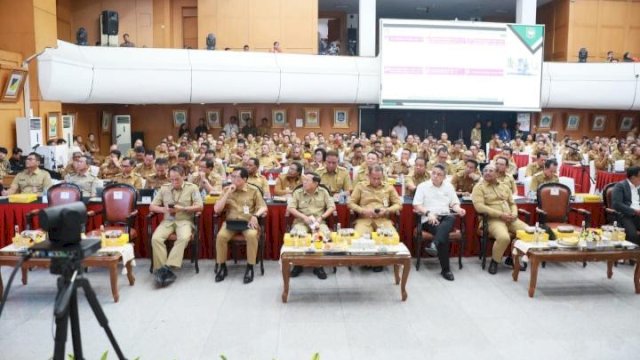 Pj. Bupati Takalar Setiawan Hadiri Rapat Koordinasi Bersama Presiden RI