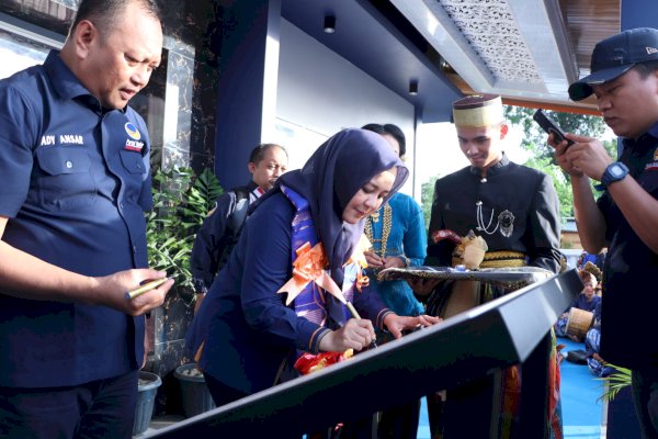 Resmikan! Fatmawati Rusdi Puji Kantor NasDem Selayar: Jadi Role Model untuk 24 Kabupaten/Kota