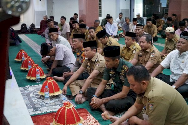 Camat Alamsyah Turut Hadiri Tabligh Akbar Pemkot Makassar