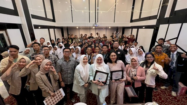 KPID Sulsel Gelar Literasi Penyiaran Sehat Tema "Cerdas Memilih Siaram di Area Blank Spot" di Kabupaten Barru.