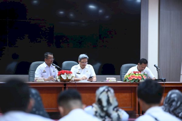 Bahas Ketersediaan Bapok, Pj Sekda Sulsel Rapat Bersama Satgas Pangan dan Distributor