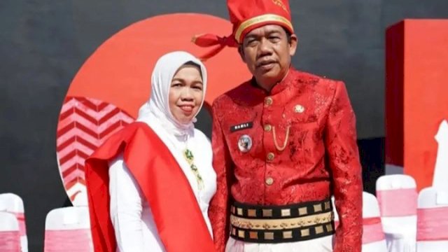 Kompak! Camat-Ketua TP PKK Sangkarrang Hadiri Upacara Hut Kemerdekaan RI di Anjungan Pantai Losari