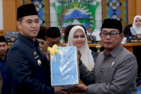 Pemkab-DPRD Pangkep Setujui 2 Ranperda Perubahan