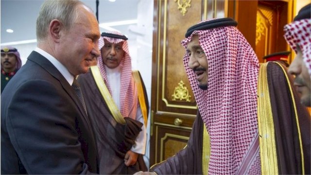 Raja Salman Resmi Masuk Genk Putin-Xi Jinping