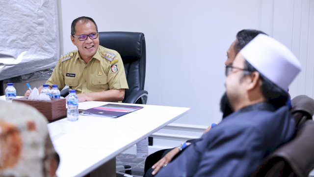 Pemkot Makassar Siap Sukseskan Milad Masjid Al-Markaz Al-Islami