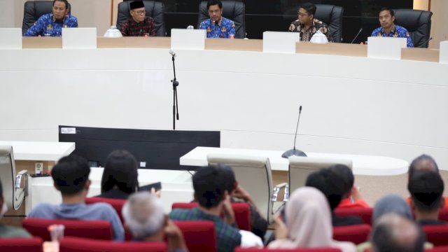 Makassar Tuan Rumah Seminar Agama-Agama PGI ke 38, PJ Sekda Firman Pagarra : Rawat Persatuan Umat Untuk Perdamaian