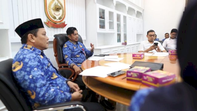 Persiapan Kerjasama Revitalisasi Karebosi, PJ Sekda Firman Pagarra Minta OPD Siapkan Data Lengkap