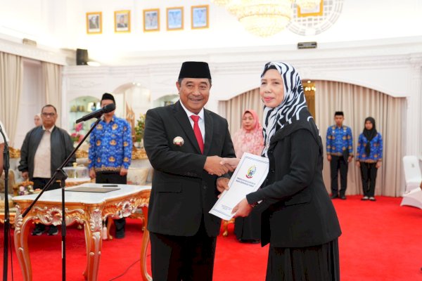 Dilantik Pj Gubernur Bahtiar, Besse Rasida Jabat Dokter Ahli Utama Pemprov Sulsel