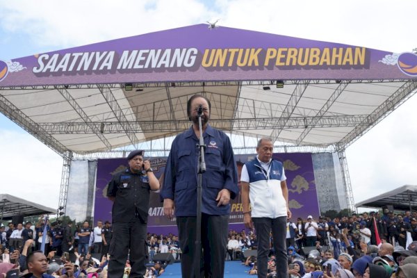 Kampanye Akbar di Bandung, Surya Paloh: Demokrasi Tidak Boleh dirusak oleh Siapapun