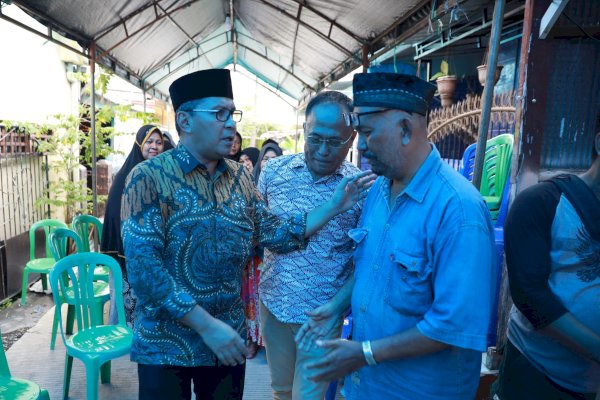 Danny Kunjungi Dua Rumah Duka Petugas KPPS dan Beri Dukungan kepada Keluarga