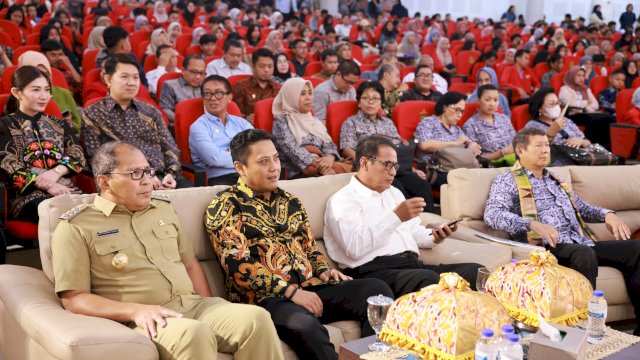 Danny Pomanto Dampingi Adik Prabowo Subianto dan Mentan Amran di Unhas