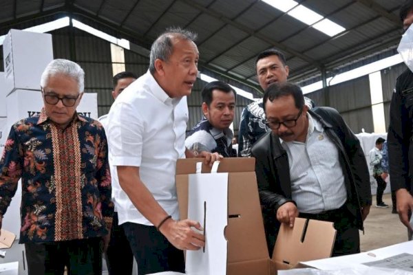 Saan Minta KPU Amankan Peralatan Pemilu Hadapi Tingginya Curah Hujan