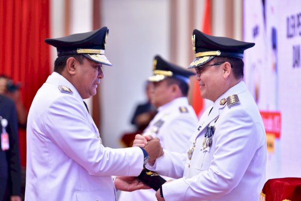 Pj Gubernur Sulsel Lantik Muhammad Saleh dan Andi Batara Lipu Sebagai Pj Bupati Luwu dan Wajo