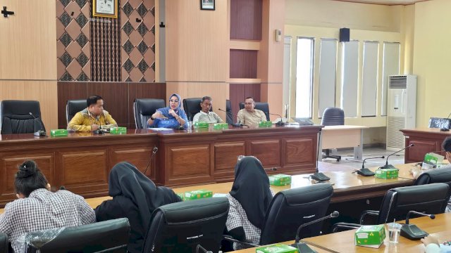 Andi Ina Beri Motivasi SMA Metro School: Kita Perlu Edukasi Generasi Emas Menuju 2045