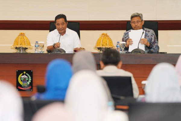 Pj Gubernur Bahtiar Minta OPD Lakukan Percepatan Pembangunan Stadion Hingga Ketahanan Pangan