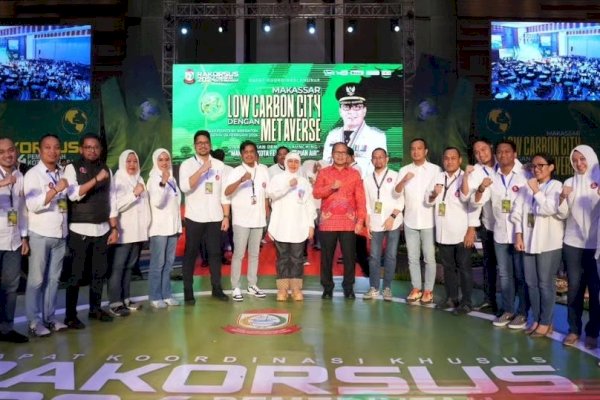 Fuad Arfandi Paparkan Capaian Bapenda Makassar di Rakorsus 2024
