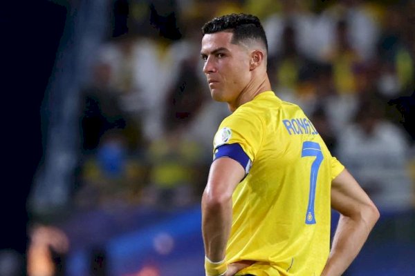 Gestur Tak Senonoh, Cristiano Ronaldo Kena Skorsing 1 Laga dan Denda Rp125 juta