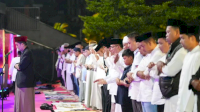 Bapenda Makassar Kembali Hadiri Salat Subuh Berjamaah di Anjungan City of Makassar