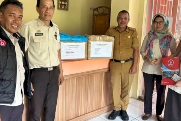 Bapenda Makassar Bagikan SPPT PBB-P2 ke-15 Kecamatan