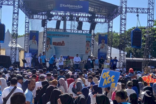 Refleksi Tiga Tahun Kepemimpinan Bupati Chaidir Syam- Wabup Suhartina di Maros, Masyarakat Tumpah Ruah di Lapangan Pallantikang