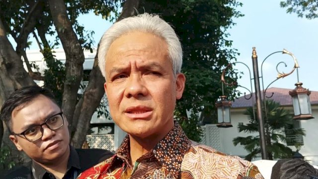 IPW Laporkan Ganjar Pranowo ke KPK terkait Dugaan Gratifikasi