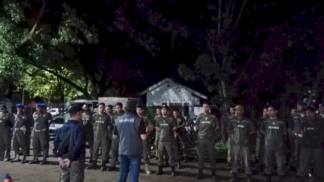 4.199 Atribut Kampanye di Maros Langgar Aturan