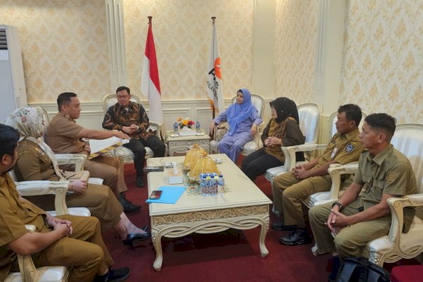 Pemrpov Serahkan 21 Nama Calon Anggota KPID ke DPRD Sulsel