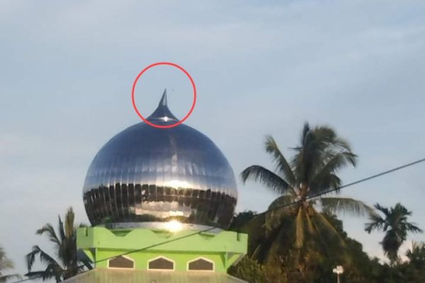 Pencuri Gasak Hiasan Kubah Masjid dari Emas Seharga Rp 3 Miliar di Pulau Buru