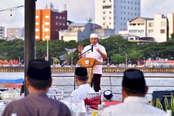 Pemprov Sulsel Buka Puasa Akbar Bersama Warga Bone di 17 Ramadhan