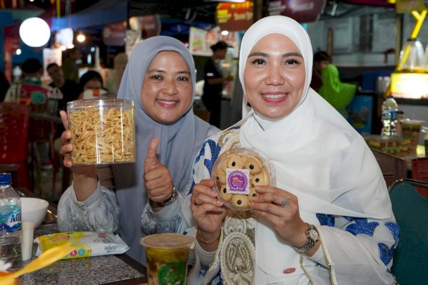 Kunjungi Pasar Ramadhan Mulo, Sofha Marwah Bantu Promosikan Produk UMKM