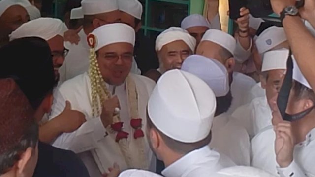 Habib Rizieq Shihab Menikah Lagi.(F-INT)