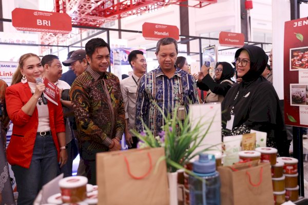PJ Sekda Buka Resmi Smes & Financing Expo 2024, Harap Perbankan Bantu UMKM Lorong Naik Kelas