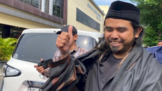 Gus Samsudin Resmi Tersangka Kasus Konten Boleh Tukar Pasangan