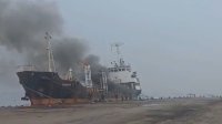 Kapal Pengangkut BBM Terbakar di Jakut