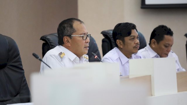 Danny Pomanto Ajak Camat/Lurah, RT/RW Hingga Dewan Lorong Ramaikan Itikaf di Masjid Kubah 99