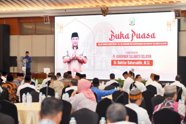 Pj Gubernur Bahtiar Buka Puasa Bersama Masyarakat Sulsel di Jakarta