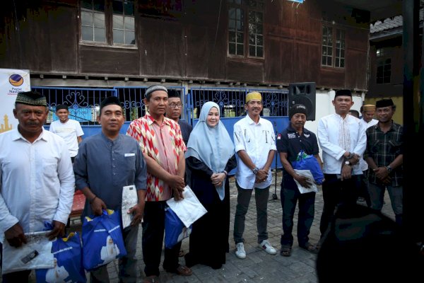 Fatmawati Rusdi Berbagi Bahagia Ramadhan ke Warga Jeneponto, Bukber dan Salurkan Ratusan Paket Sembako