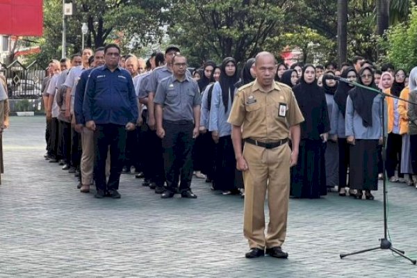 Kabag Humas Protokol DPRD Makassar Tekankan Kedisiplinan dalam Tugas