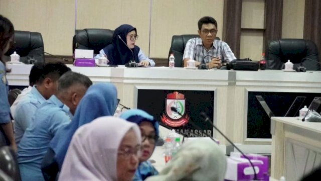 Komisi B DPRD Makassar Bahas Ranperda Pendirian Perusda Terminal Makassar Metro