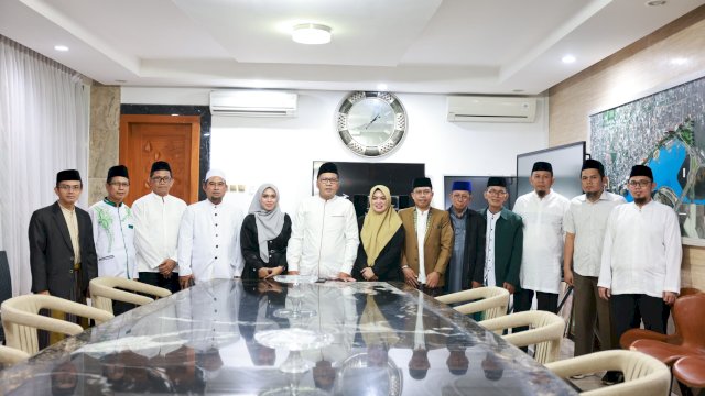 Danny Pomanto Akan Gelar Itikaf Ramadan RT/RW se-Makassar di Masjid Kubah 99 Asmaul Husna