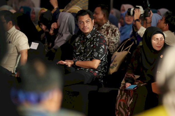 PJ Sekda Makassar Ambil Bagian di Dekranasda Preloved Charity